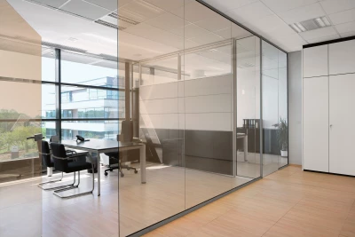 Johnson Sunset Bronze – Daylight - Solfim Gebäude