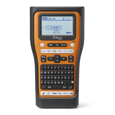 Brother PT-E560BTSP professioneller Etikettendrucker mit integriertem Bluetooth, Koffer und 4 TZe-Schriftbändern Brother PT-E560BTSP professioneller Etikettendrucker mit integriertem Bluetooth, Koffer und 4 TZe-Schriftbändern