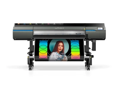 Roland VG3-540 Eco Solvent Drucker – Hochwertiger Großformatdruck für professionelle Werbetechnik Roland VG3-540 Eco-Solventdrucker – 137?cm Druck- und Schneideplotter mit Touchpanel, automatischem Aufwickler, 8-Farb-Konfigura